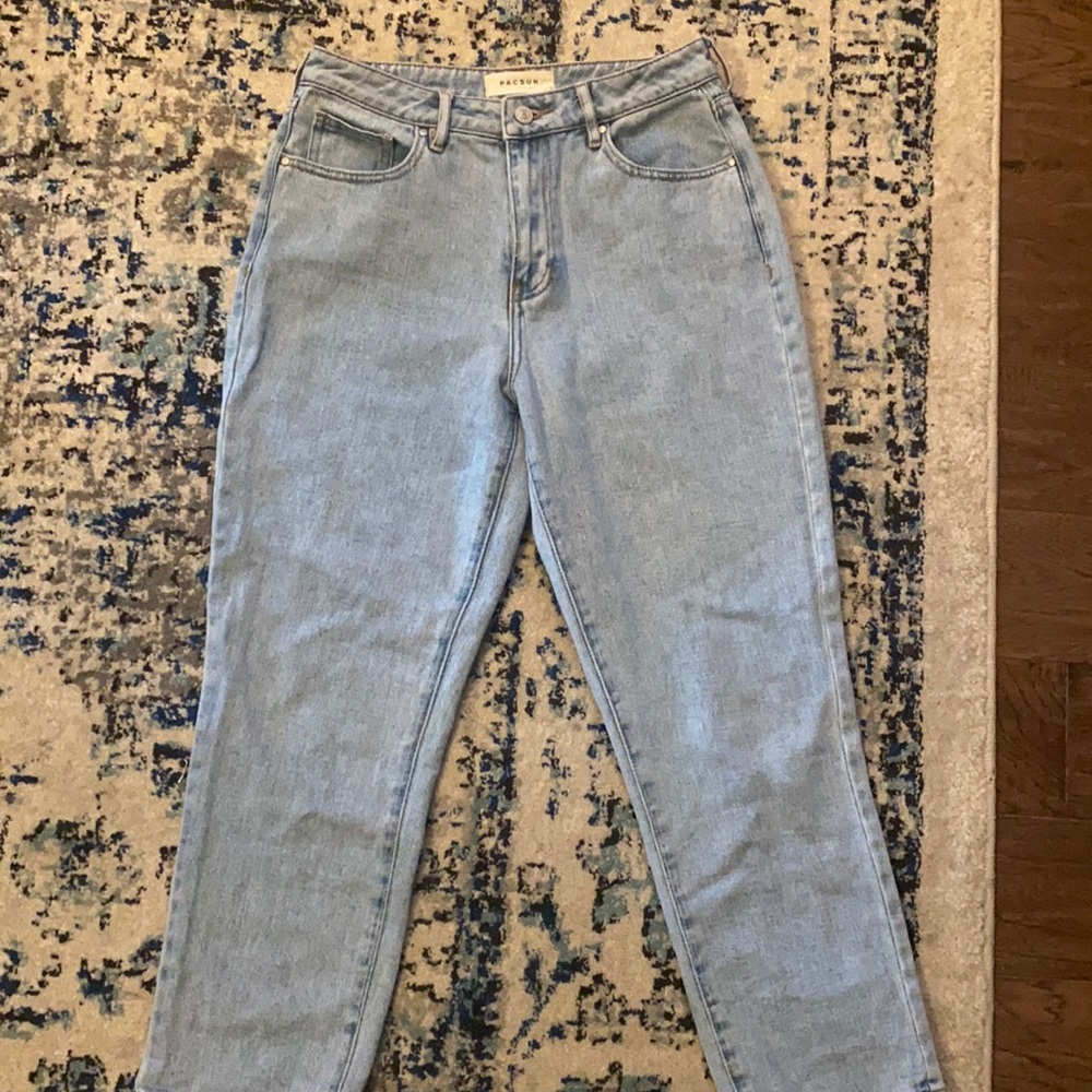 Pacsun mom jeans